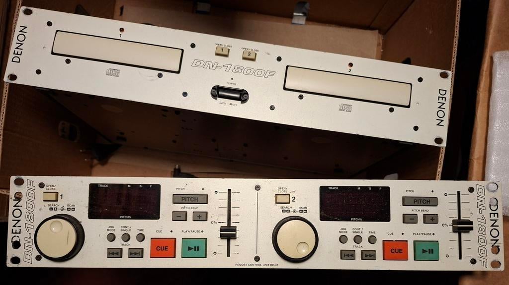 Lecteur CD Denon DN 1800F, Enlèvement