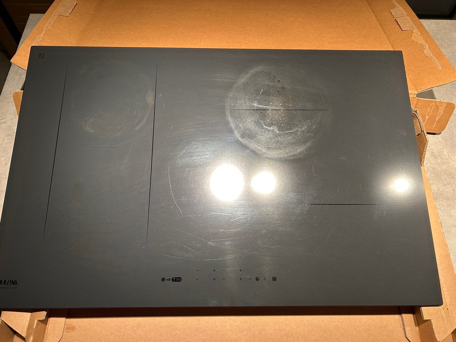 Inductiekookplaat ETNA KIF680DS - 795 x 520, Ophalen, Gebruikt, 4 kookzones, Inbouw