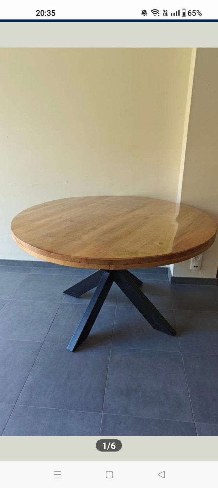 Ronde tafel met stalen poot . Dia 130, Ophalen, Zo goed als nieuw