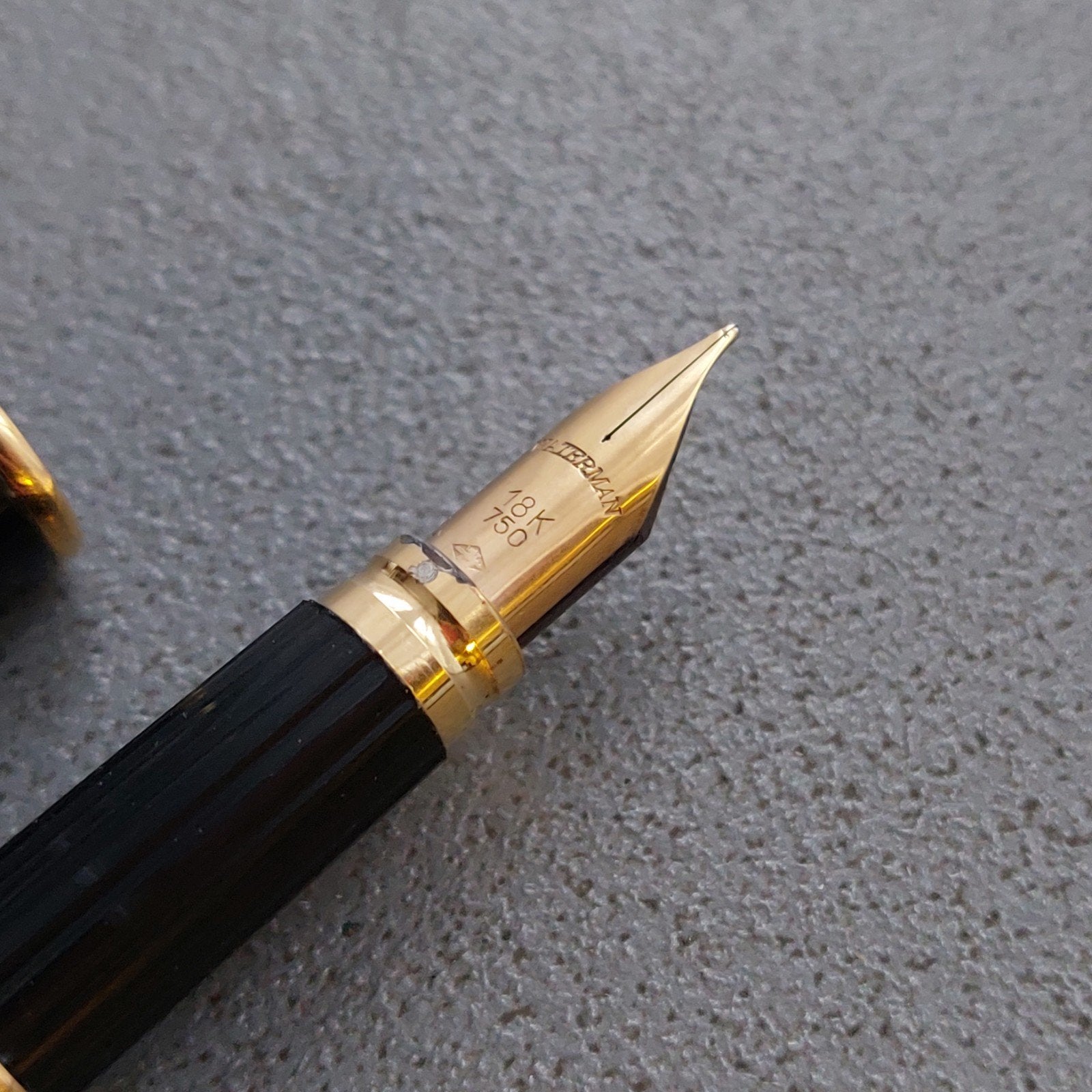 Waterman Vulpen / Penpunt 18K Goud /Zeer goede staat, Verzamelen, Pennenverzamelingen, Ophalen of Verzenden, Gebruikt, Vulpen