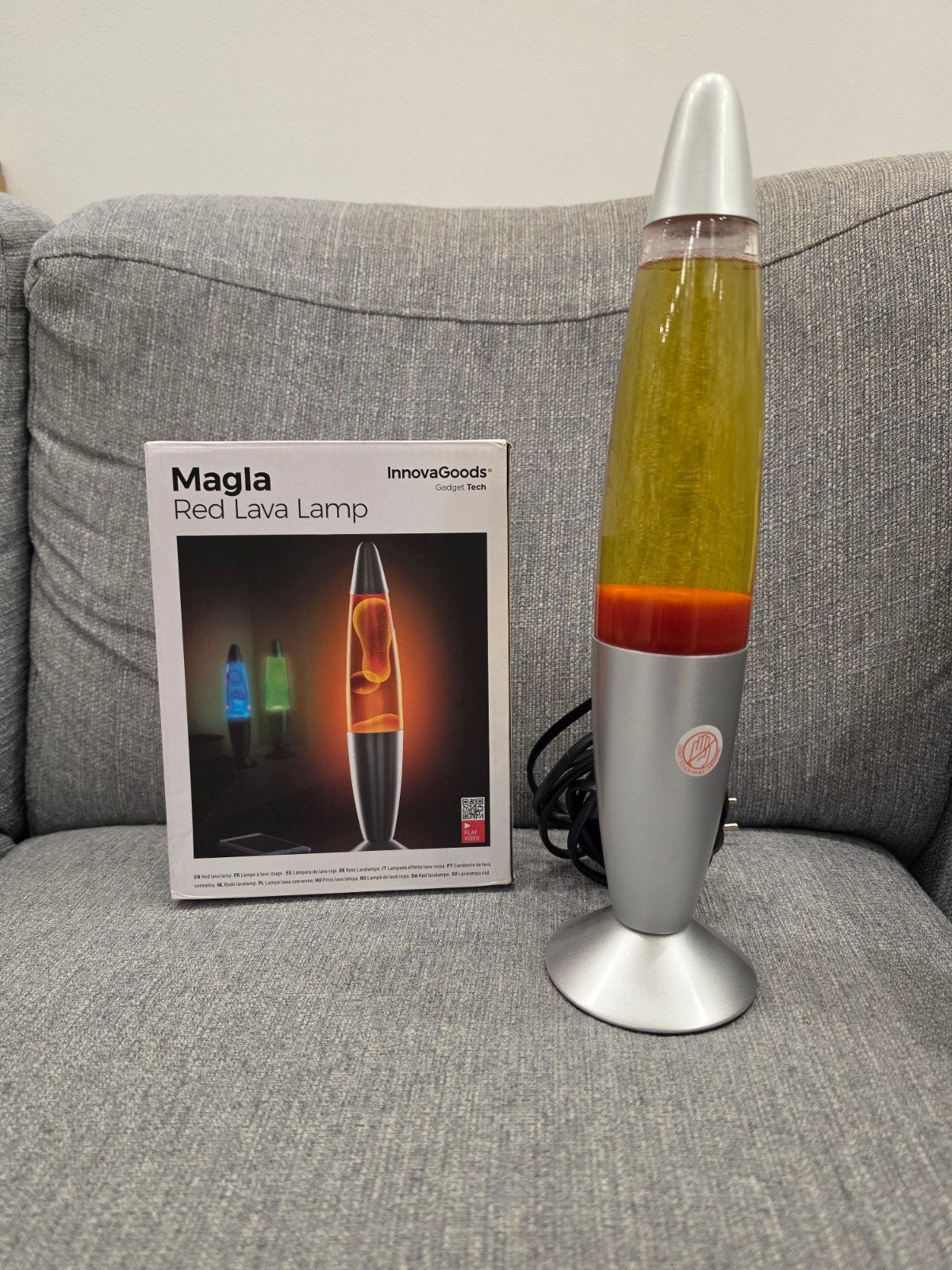 Lampe à lave rouge, Enlèvement