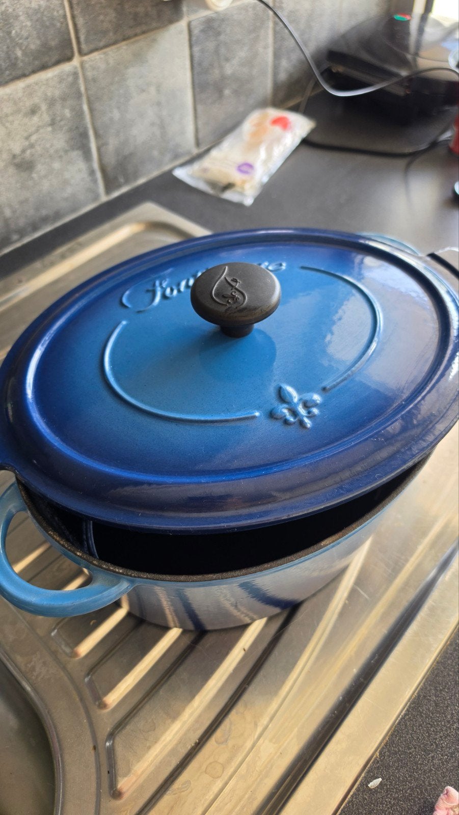Zware keramische braadpan / stoofpot met deksel – nooit gebr, Avec couvercle, Enlèvement, Cocotte