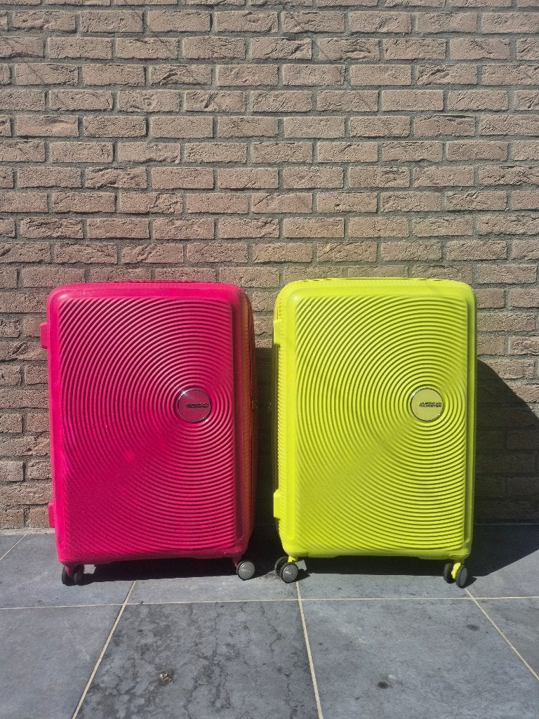 2 stuks American tourister soundbox reiskoffers, Bijoux, Sacs & Beauté, Valises, Comme neuf, Plastique dur, 70 cm ou plus, 45 à 55 cm