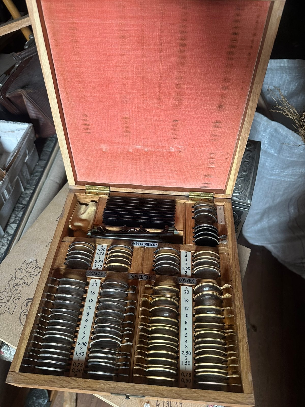 Rare coffret complet d'opticien allemand — vers 1920-1940, Enlèvement