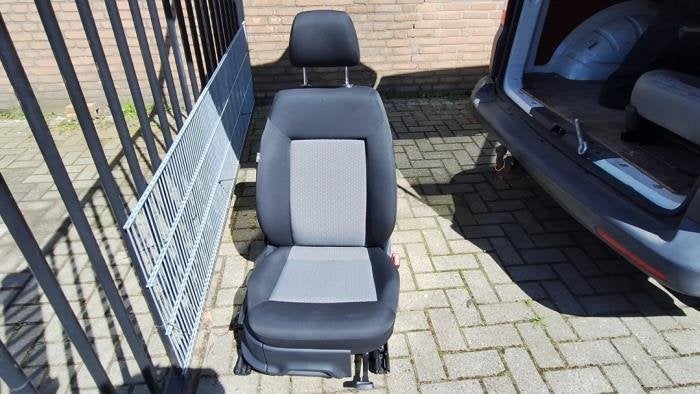 Siège droit d'un Volkswagen Polo, Volkswagen, -, 3 mois de garantie, Utilisé