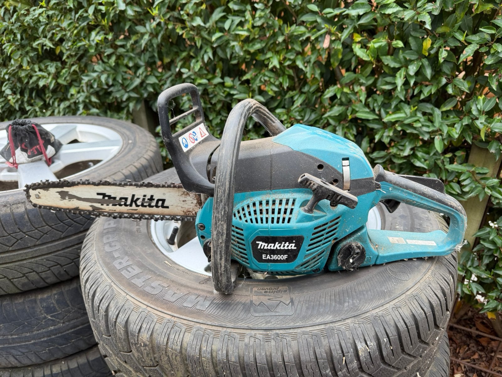 Makita EA3600F benzine kettingzaag – 35 cm, Ophalen, Gebruikt