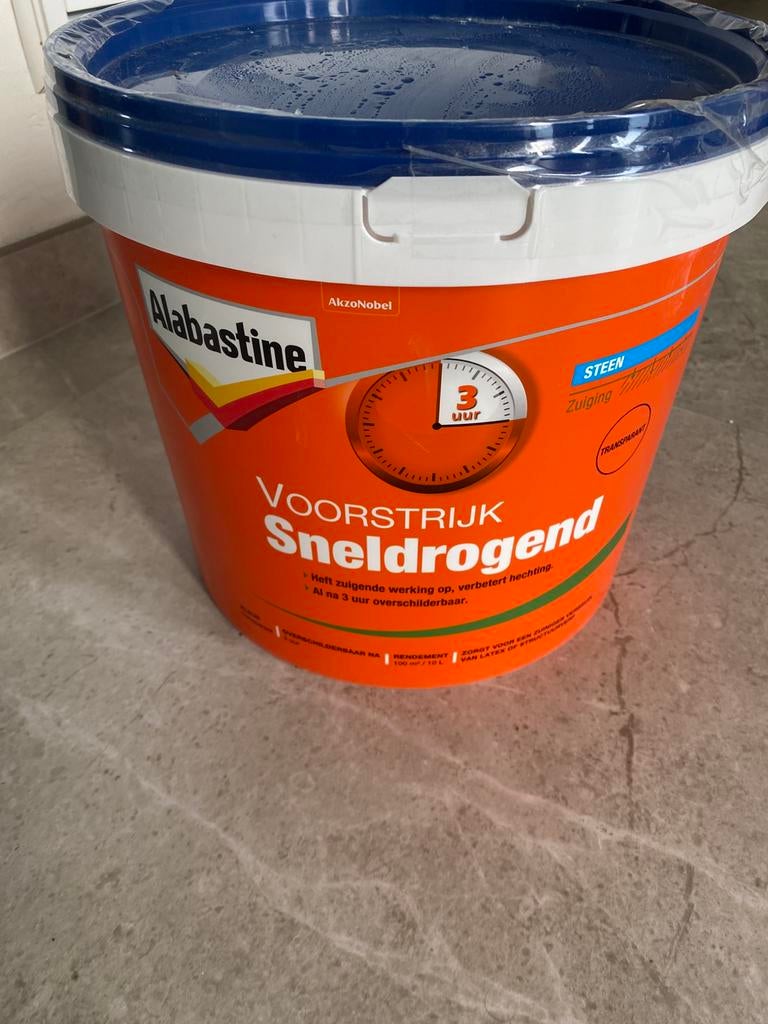 Voorstrijk te koop., Doe-het-zelf en Bouw, Ophalen, Zo goed als nieuw