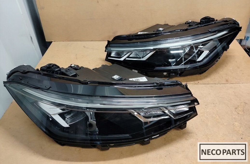 VW PASSAT B9 VOL LED KOPLAMPEN KOPLAMP ALLES LEVERBAAR !!!, Auto-onderdelen, Verlichting, Gebruikt, -, Volkswagen, -