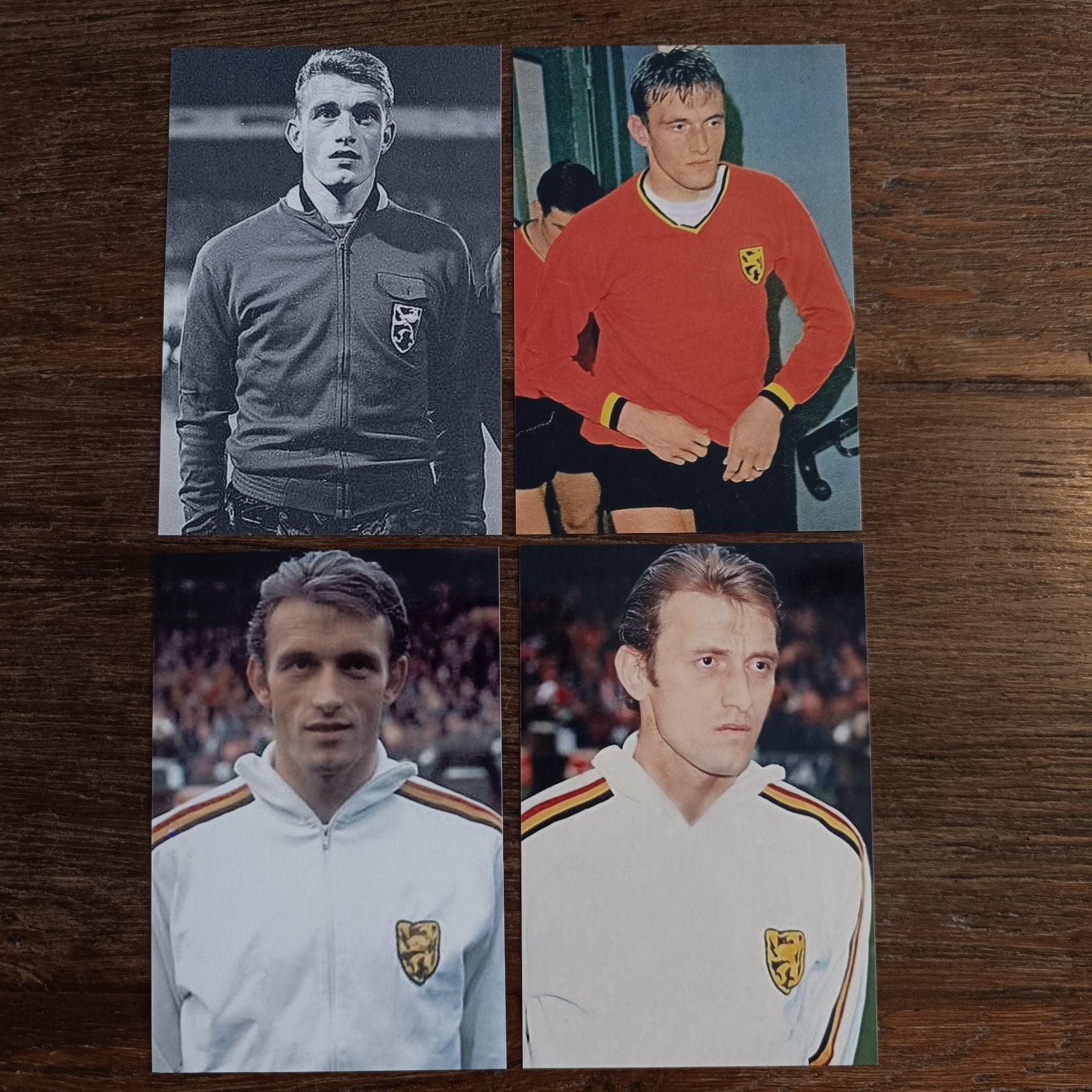 4 x Foto Paul Van Himst Nationale Ploeg, Verzenden