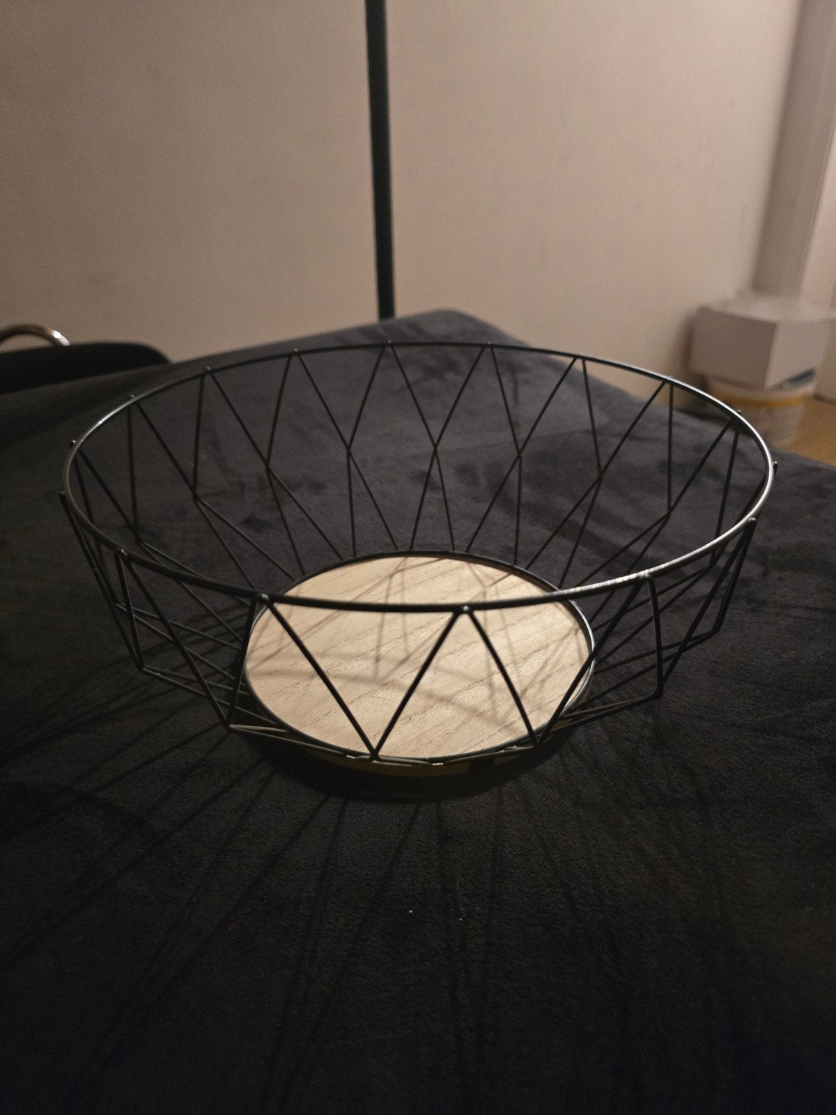 Corbeille à fruits ronde en métal noir et bois – Design mode, Enlèvement ou Envoi, Rond, Bois