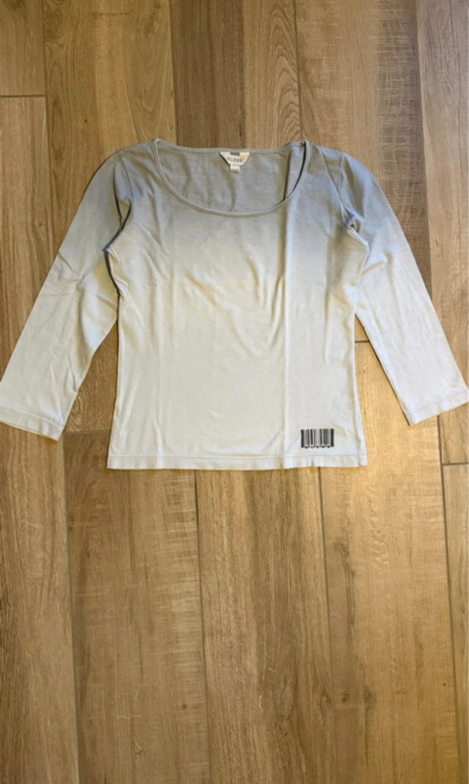 Vintage Guess longsleeve - Made in Italy - Ombré barcode top, Vêtements | Femmes, T-shirts, Envoi, Comme neuf, Taille 38/40 (M)