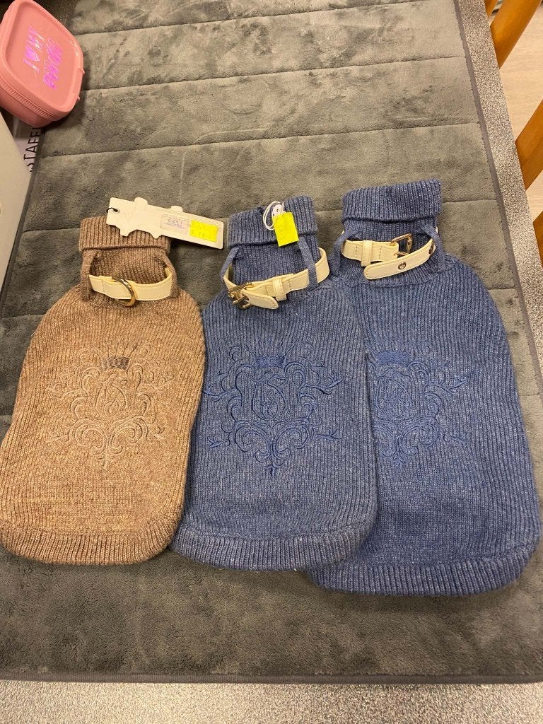 Mooie truitjes van het merk I.S.Pet aan outletprijsje, Enlèvement ou Envoi, Neuf, Pull pour chien, S