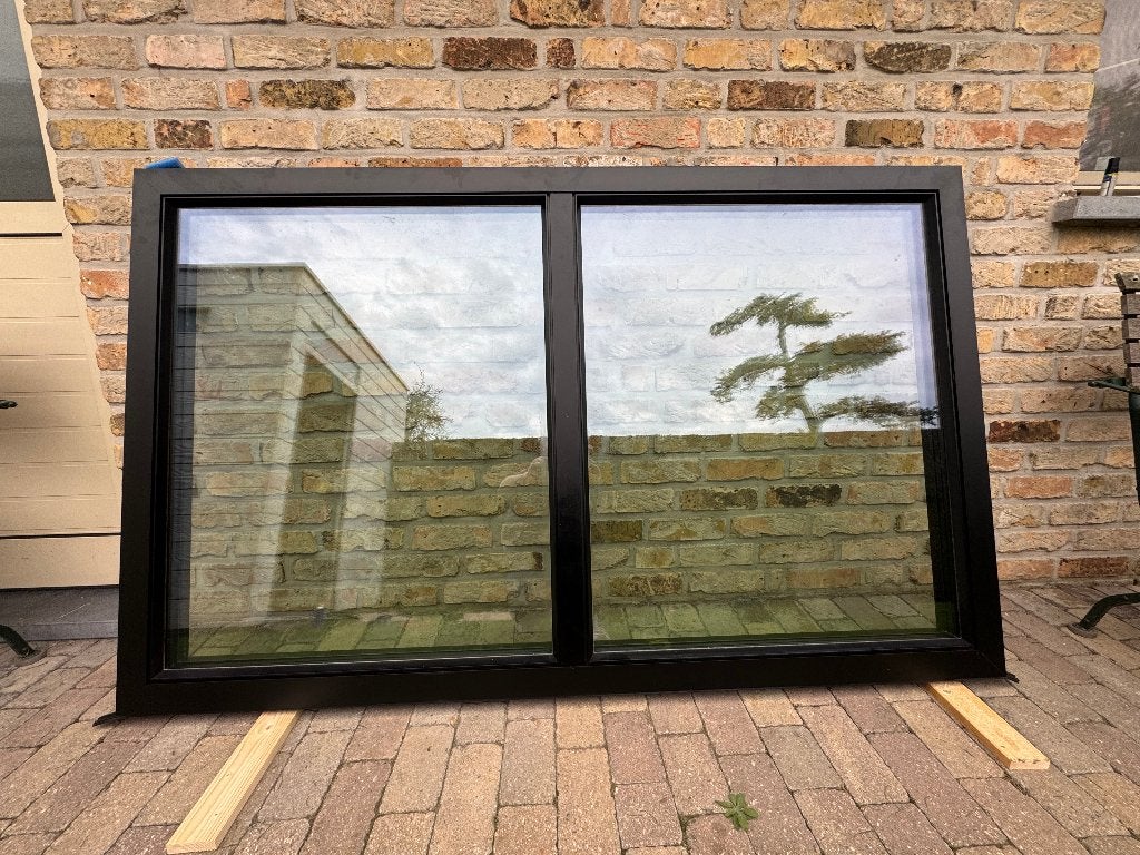 aluminium steellook raam in ral 9005 structuur, Bricolage & Construction, 75 à 150 cm, Aluminium, Enlèvement, Vitre comprise