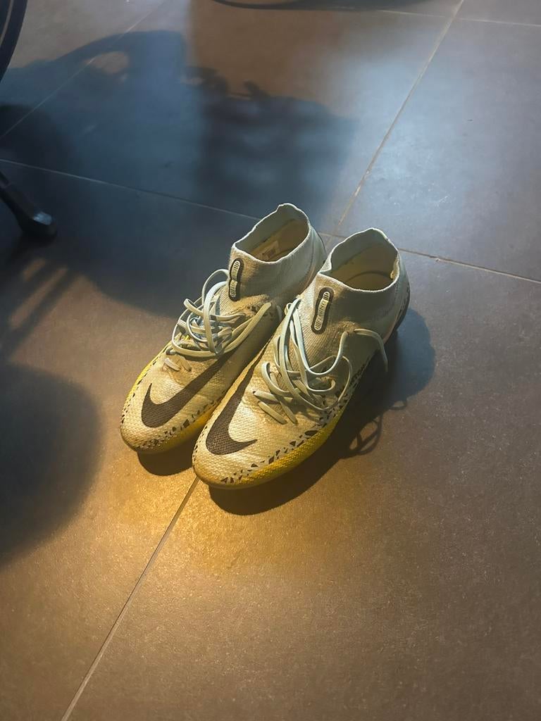 Nike phantom voetbalschoenen, Ophalen of Verzenden, Gebruikt