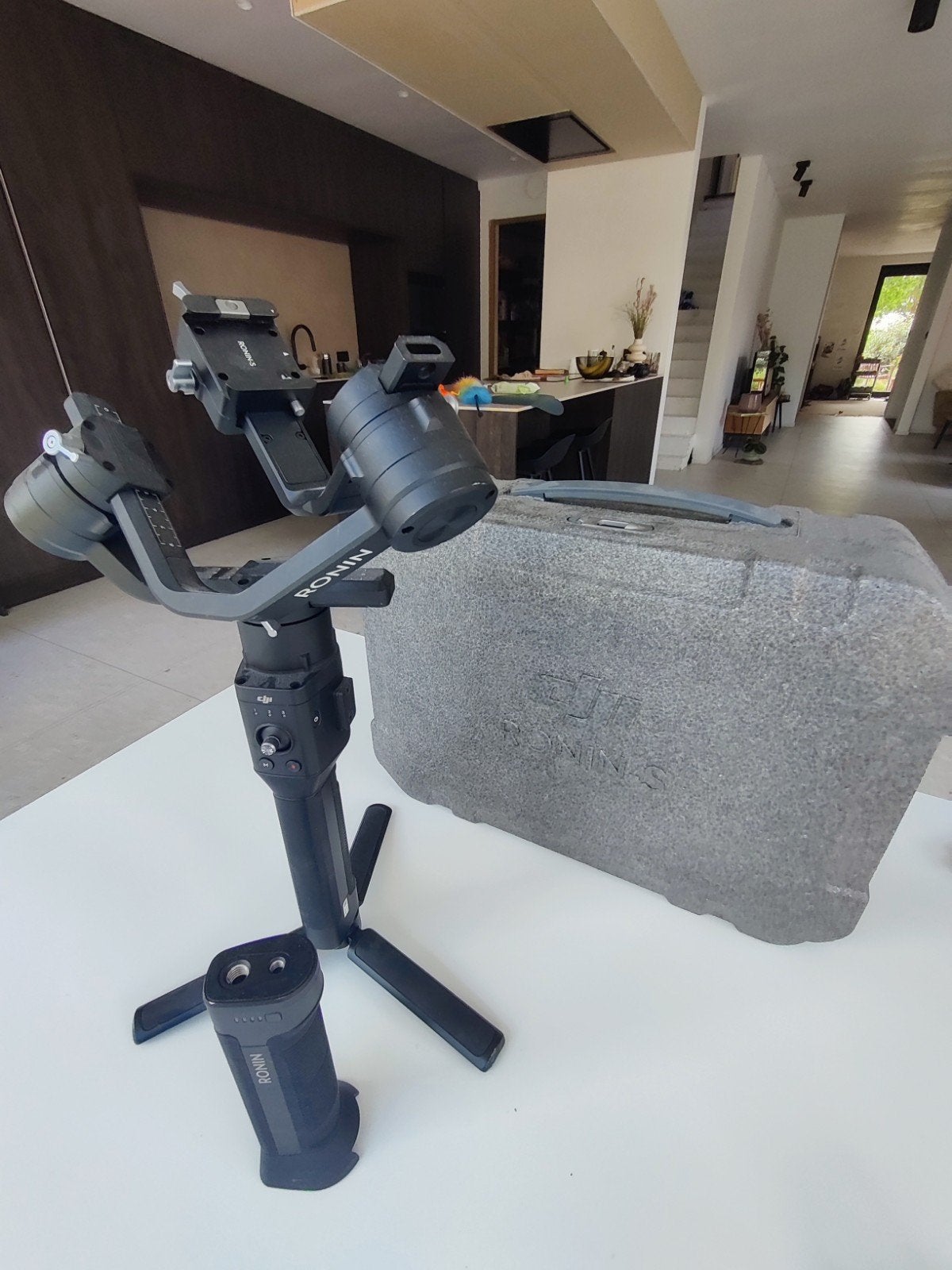 Dji Ronin S, Ophalen