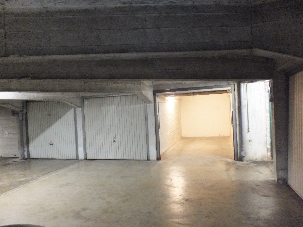 Garage box à vendre, Immo, Bruges