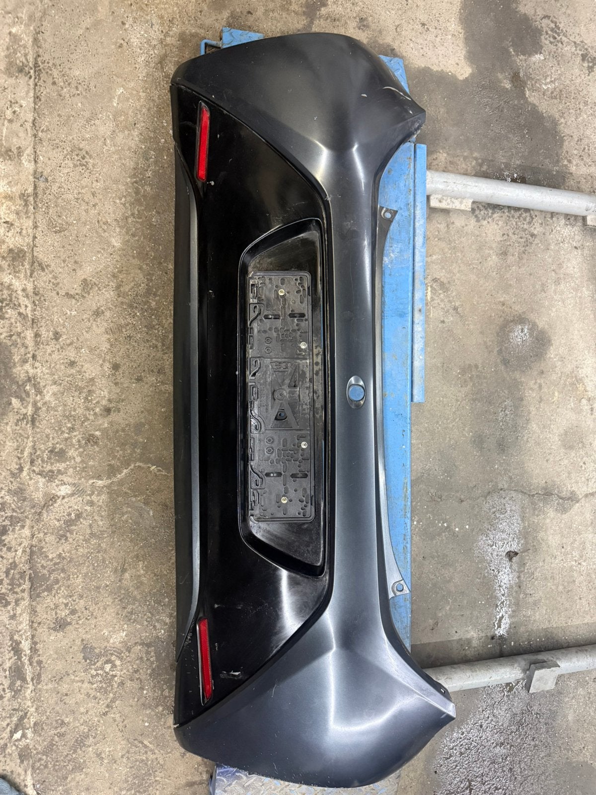 Pare-chocs arrière et capot latéral Toyota Aygo d'origine, Enlèvement, Toyota