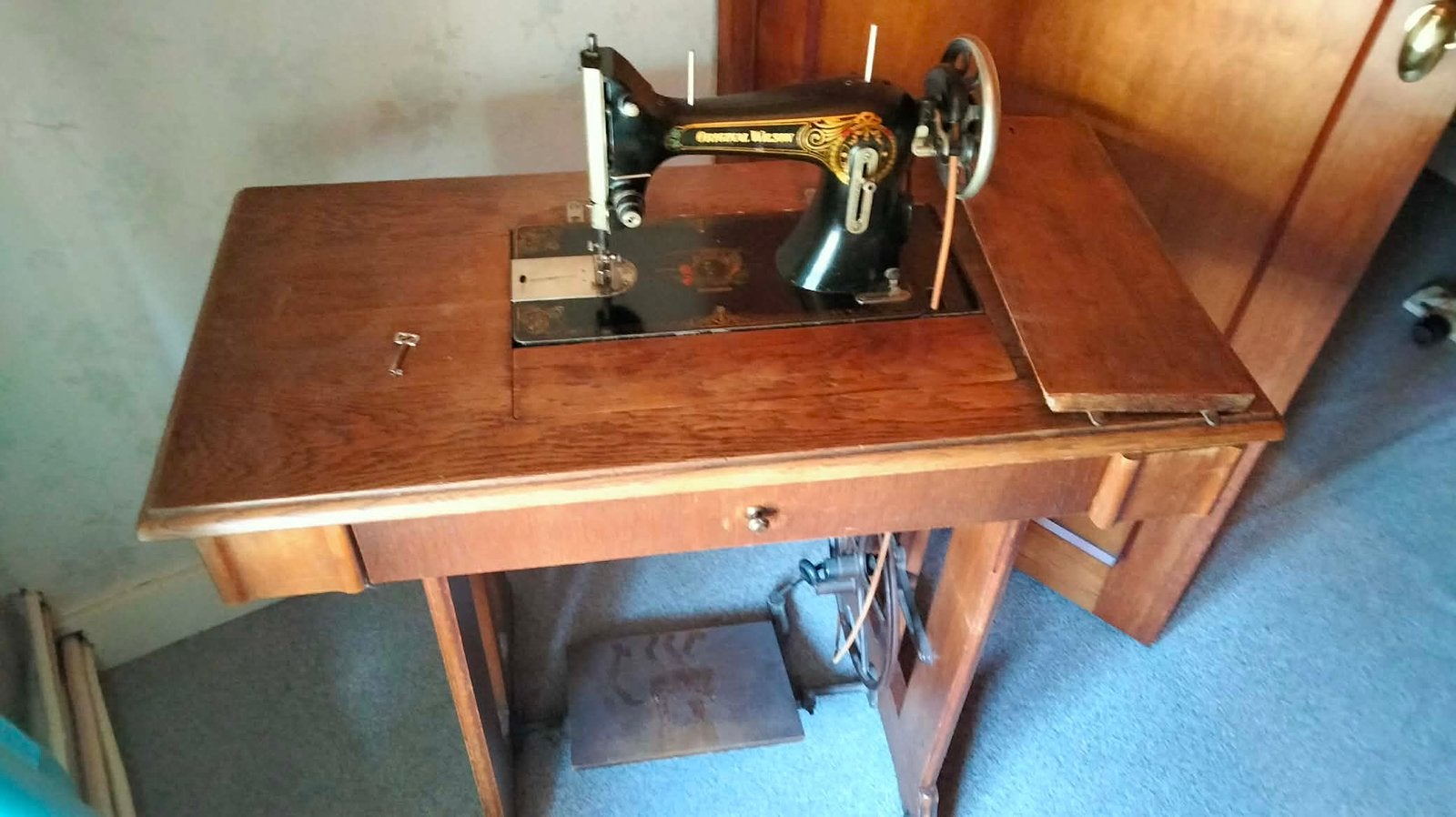 Ancienne machine a coudre, Enlèvement