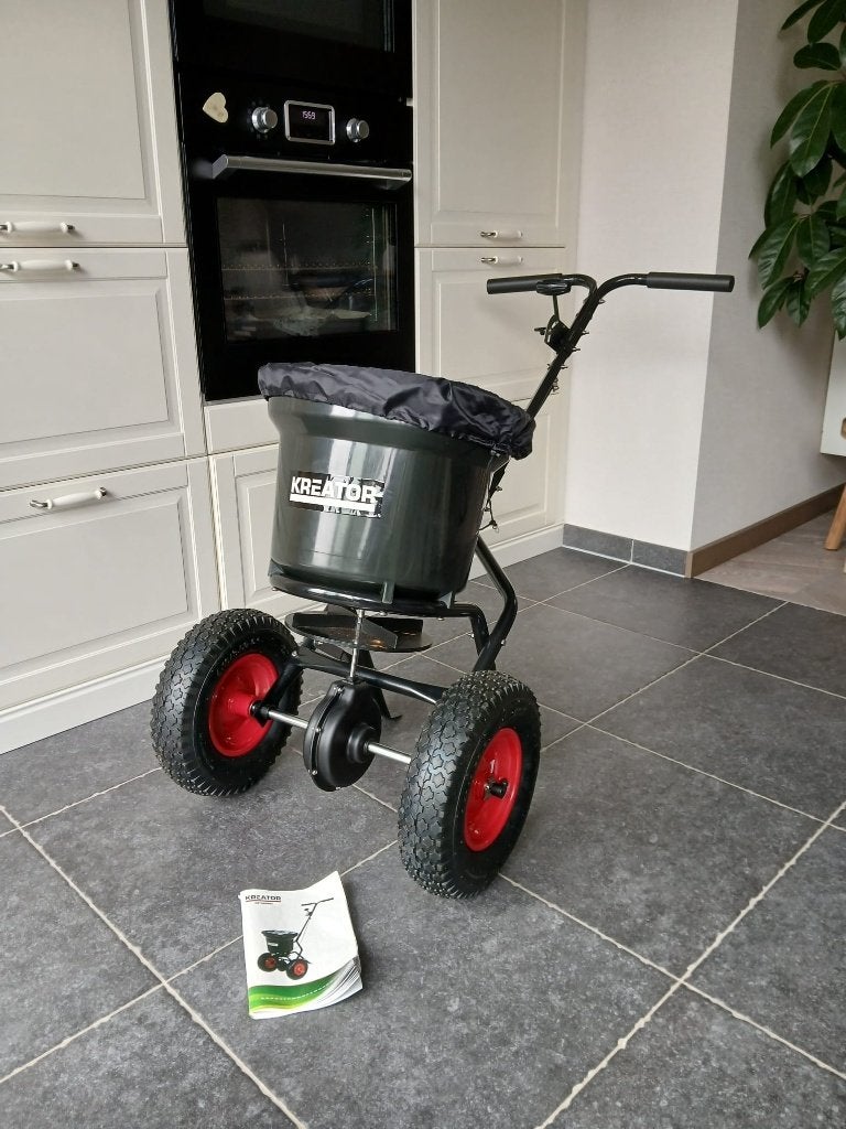 Strooiwagen kreator KRTGR9005 mest gazon, nieuwprijs €149, Tuin en Terras, Ophalen, Zo goed als nieuw, Overige soorten