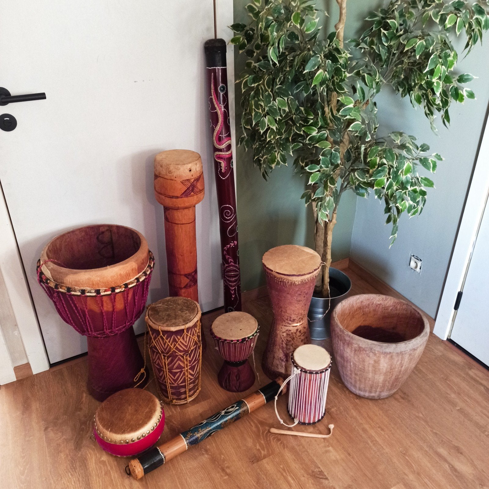 Lot met percussie en didgeridoo, Ophalen, Gebruikt, Trommel