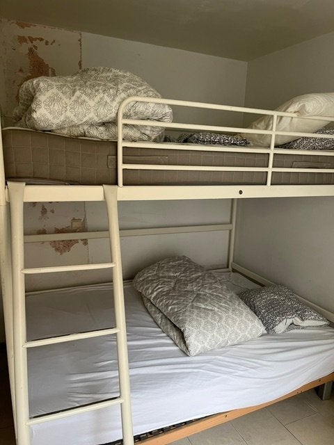 ijzeren  dubbel bed geraamte 160 cm, Ophalen, Gebruikt, Wit, Klassiek