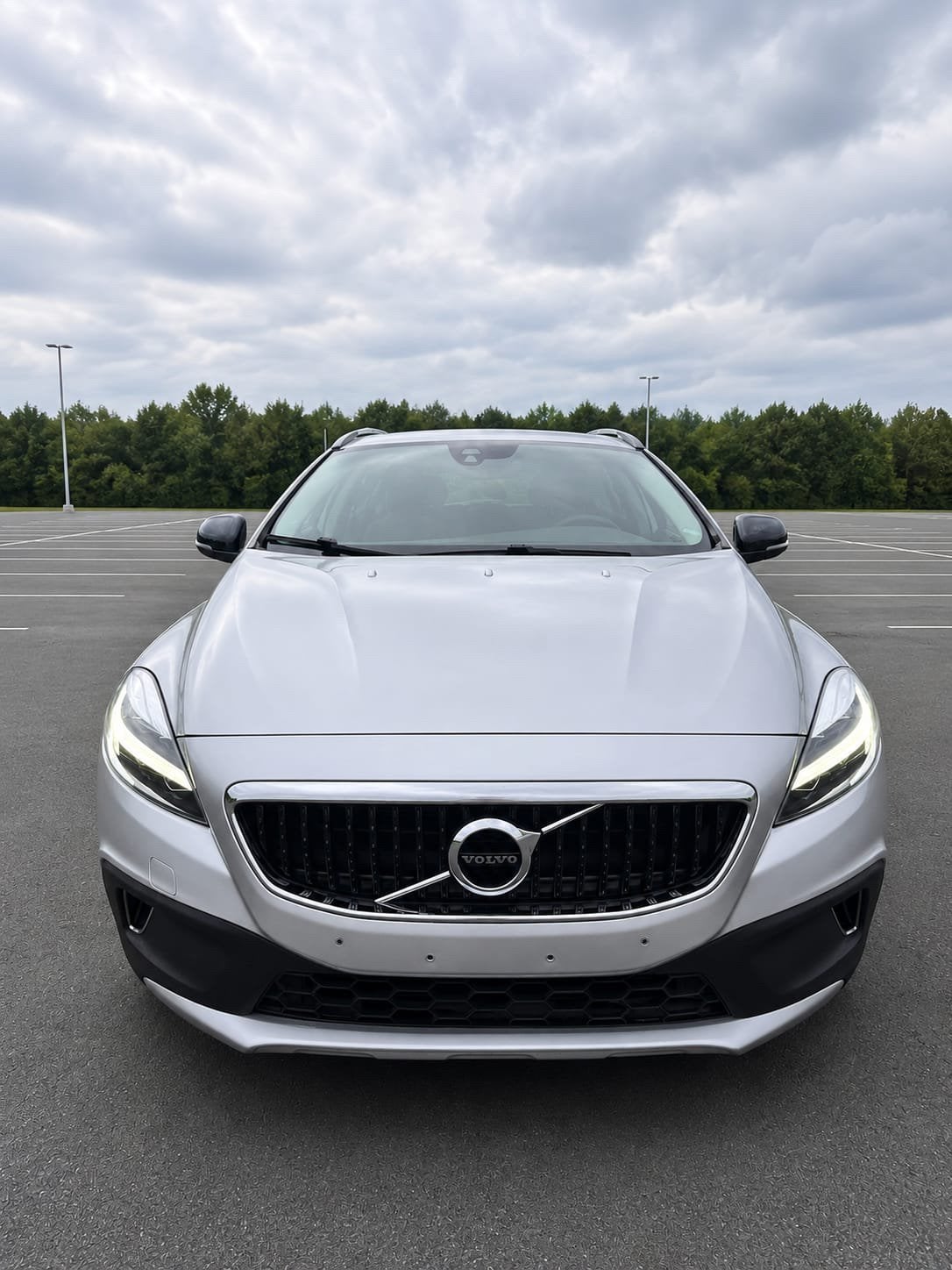 Volvo V40 T3 Cross Country 2019 Perfecte Staat!, 4 deurs, Stof, 5 zetels, Particulier