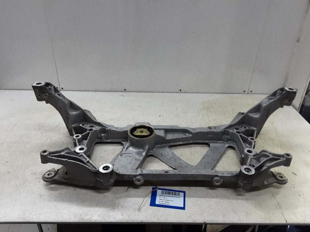 SUPPORT MOTEUR Audi S3 Sportback (8VA / 8VF) (5Q0199369), Utilisé, Audi