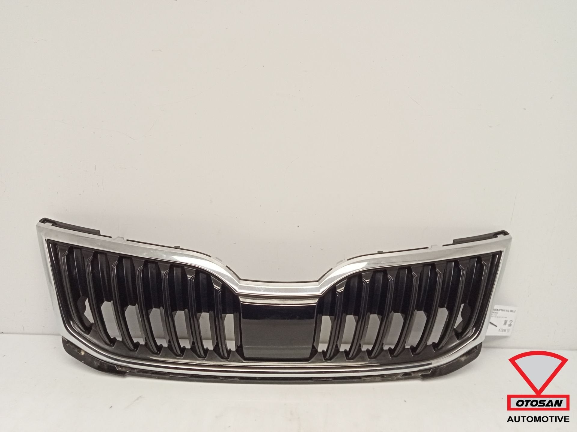 Skoda Octavia 3 Facelift 2017+ Grille Grill 5E0853653C, Auto-onderdelen, Tr. Vaclava Klementa 869
293 01  Mlada Boleslav, CZ, Skoda