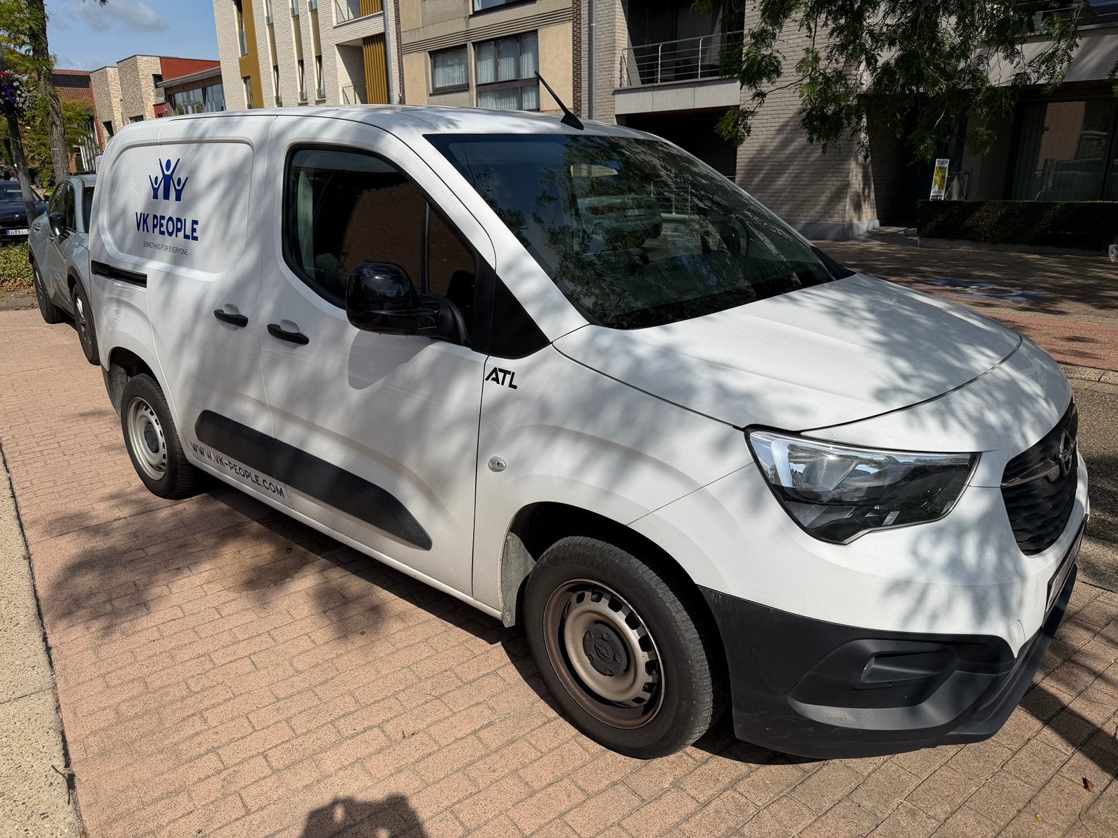 Opel combo 2023 in zeer goede staat perfect in orde, 75 kW, Achat, Entreprise, 3 places