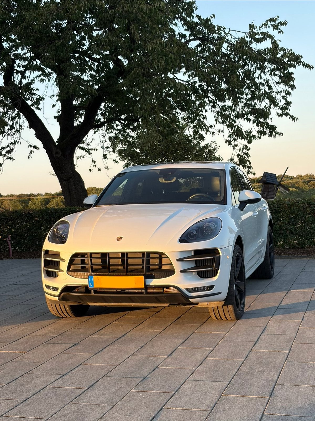 Magnifique Porsche Macan Turbo 3.6 V6 - 400 ch (294 kW), Autos, Porsche, Cuir, Achat, Euro 6, Carnet d'entretien