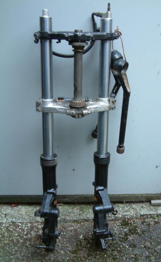 voorvork  38 mm met kroonstuk en clippon stuur antiduik, Motoren, Ophalen, Gebruikt