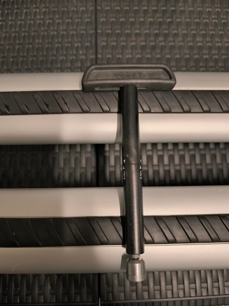 Originele dakdragers Audi Q5, Ophalen