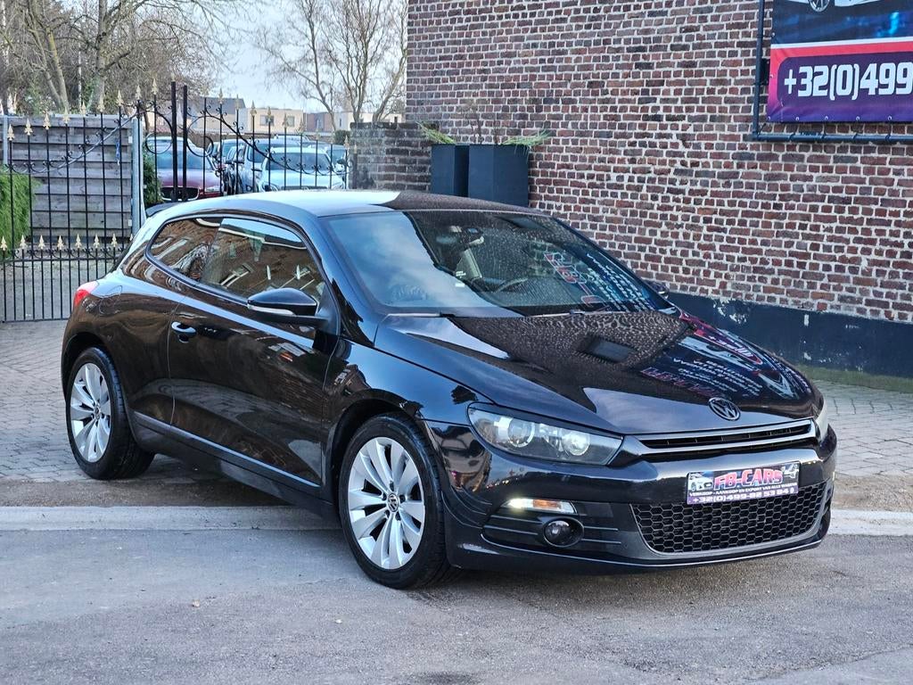Vw Sirocco Team 2011 2.0 211pk/Automaat/Camera, Auto's, Automaat, Stof, 4 cilinders, Zwart