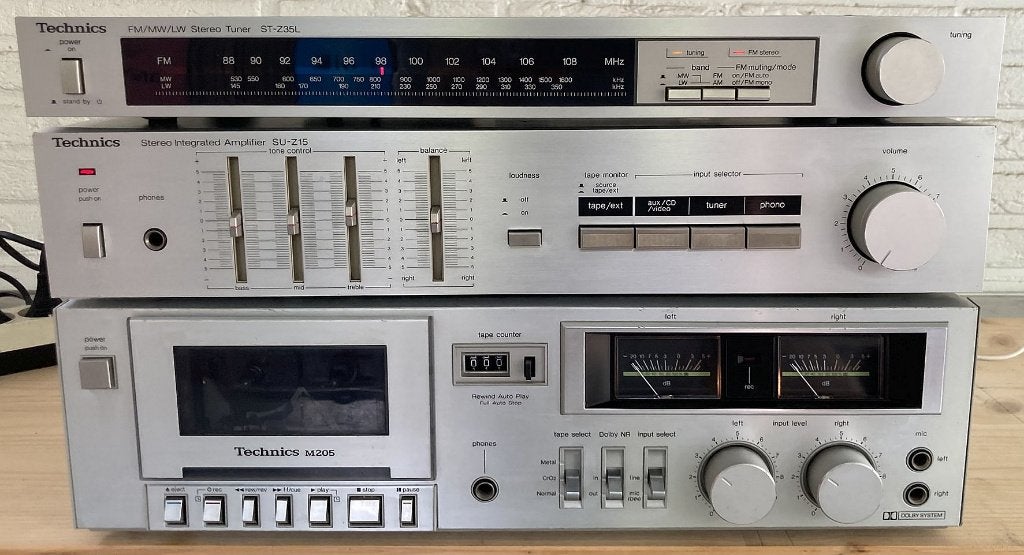 Technics Vintage Hifi Set – SU-Z15 + ST-Z35L + RS-M205, Enlèvement ou Envoi, Utilisé, Deck cassettes ou Lecteur-enregistreur de cassettes