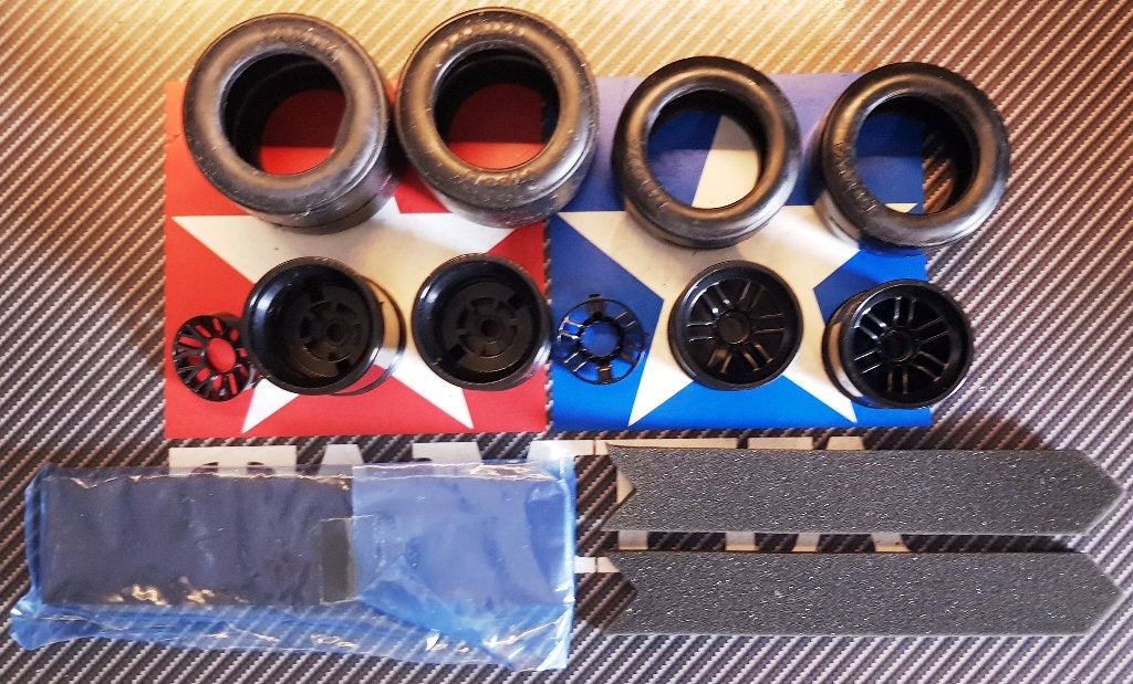 Tamiya F1 banden/velgenset 'Slicks' voor bv F101 t/m F104, Elektro, Verzenden, Nieuw, Schaal 1:10