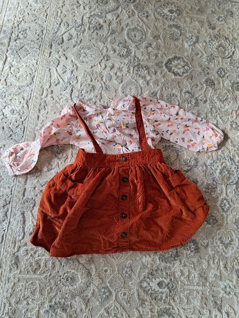 meisjes t-shirt met jurk-rok setje, Kinderen en Baby's, Ophalen, Gebruikt, Meisje, Setje