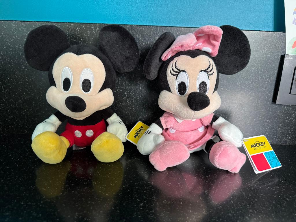 Mickey & Minnie Mouse knuffels ongeveer 25 cm hoog nieuw, Verzamelen, Ophalen of Verzenden, Mickey Mouse, Nieuw, Knuffel