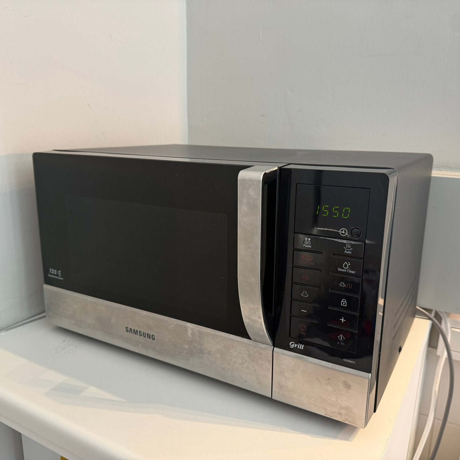 Samsung GE89MST magnetron met grill — Zeer goede staat, Elektronische apparatuur, Microgolfovens, Ophalen, Zo goed als nieuw, Oven