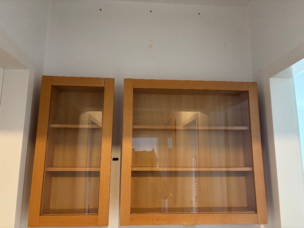 2 vitrinekastjes, Enlèvement, Utilisé