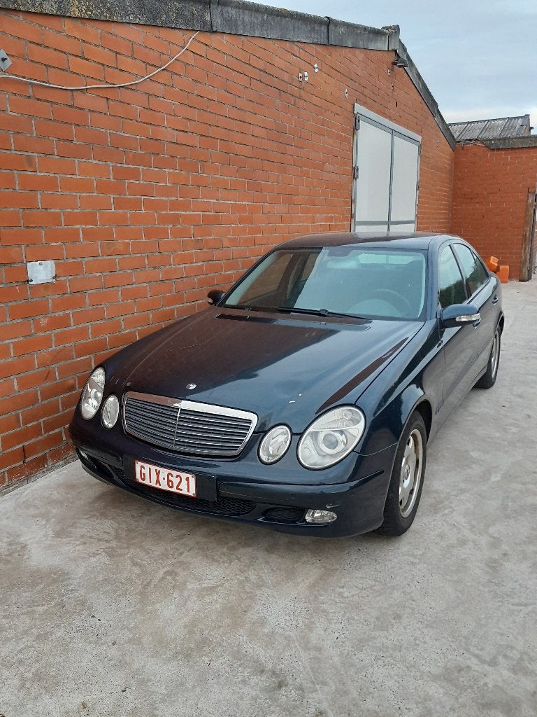 Mercedes benz 220 cdi, Autos, Boîte manuelle, Noir, Particulier, Cuir synthéthique