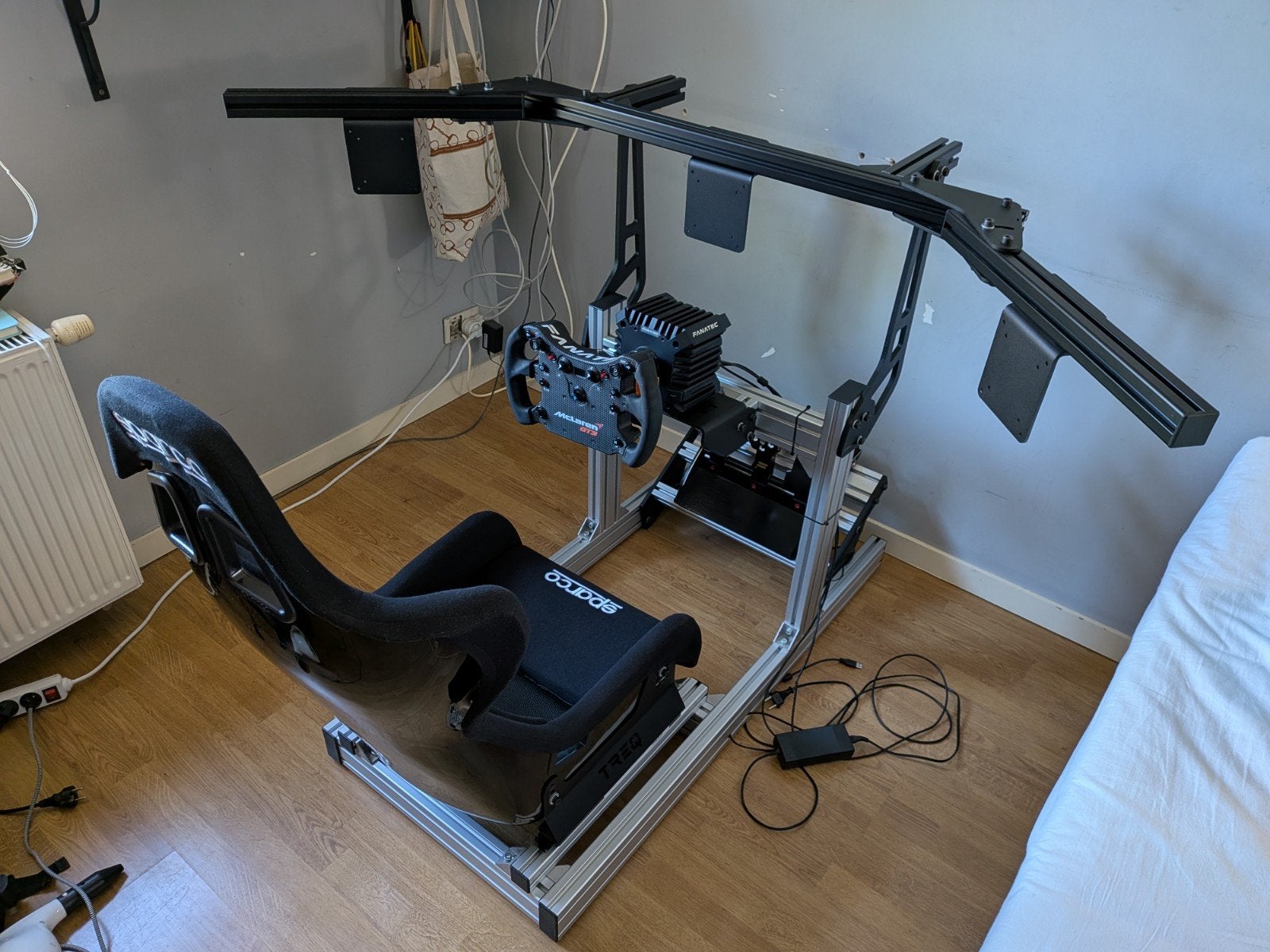 Setup Sim Racing complet Fanatec / TREQ / Sparco, Ophalen, Zo goed als nieuw, Fanatec