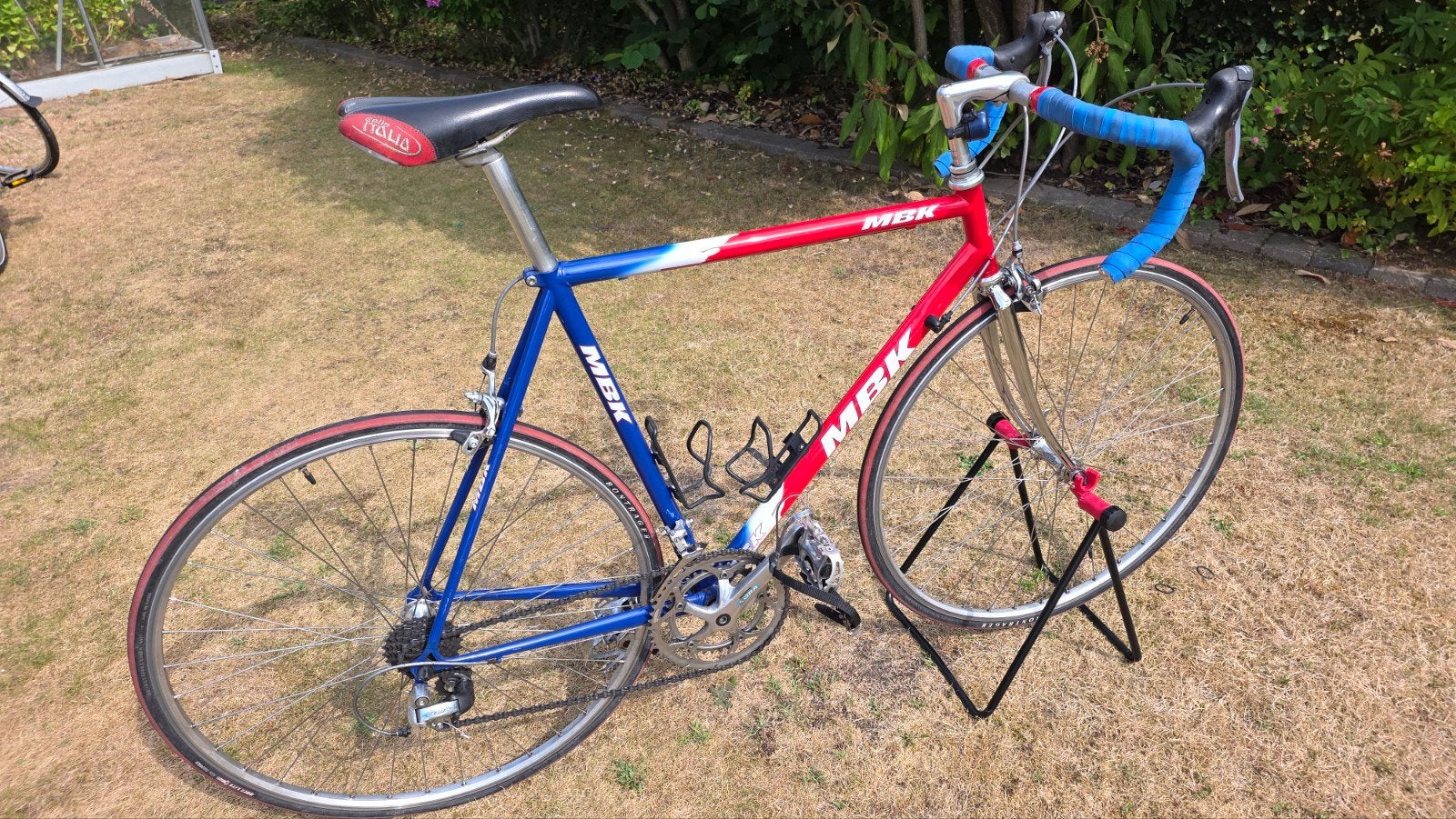 vélo de route vintage mbk comme neuf, Vélos & Vélomoteurs, Vélos | Vélos de course, Enlèvement, Comme neuf, 28 pouces