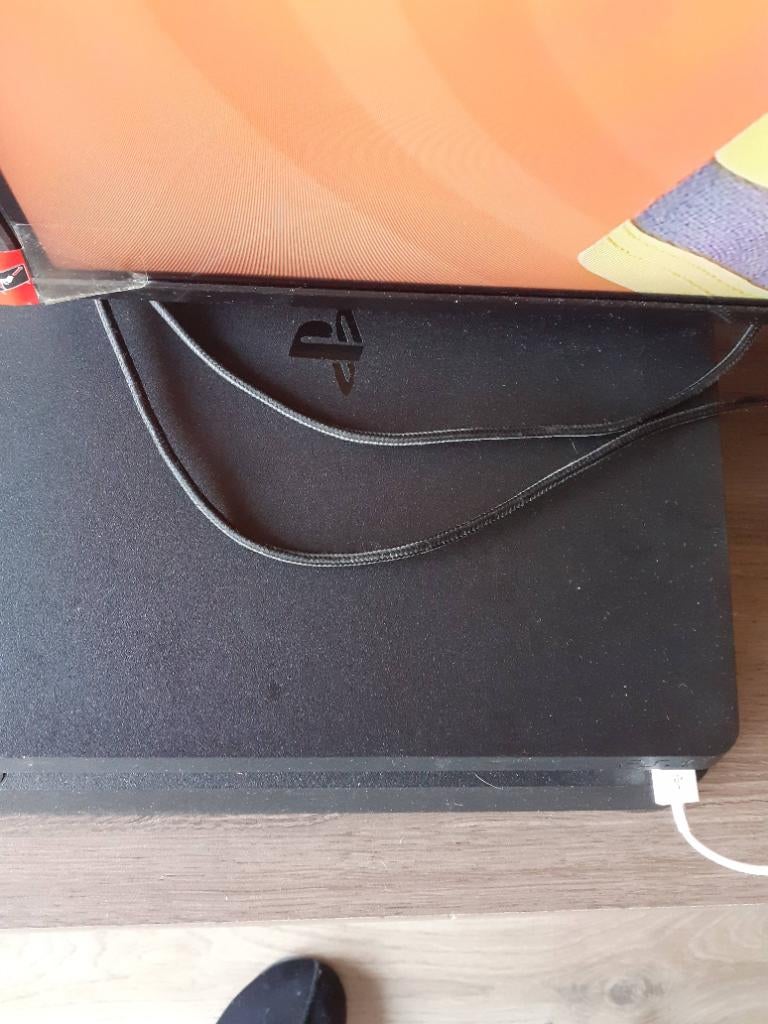 Ps4, Games en Spelcomputers, Spelcomputers | Sony PlayStation 4, Ophalen, Zo goed als nieuw, Met harde schijf, 1 TB
