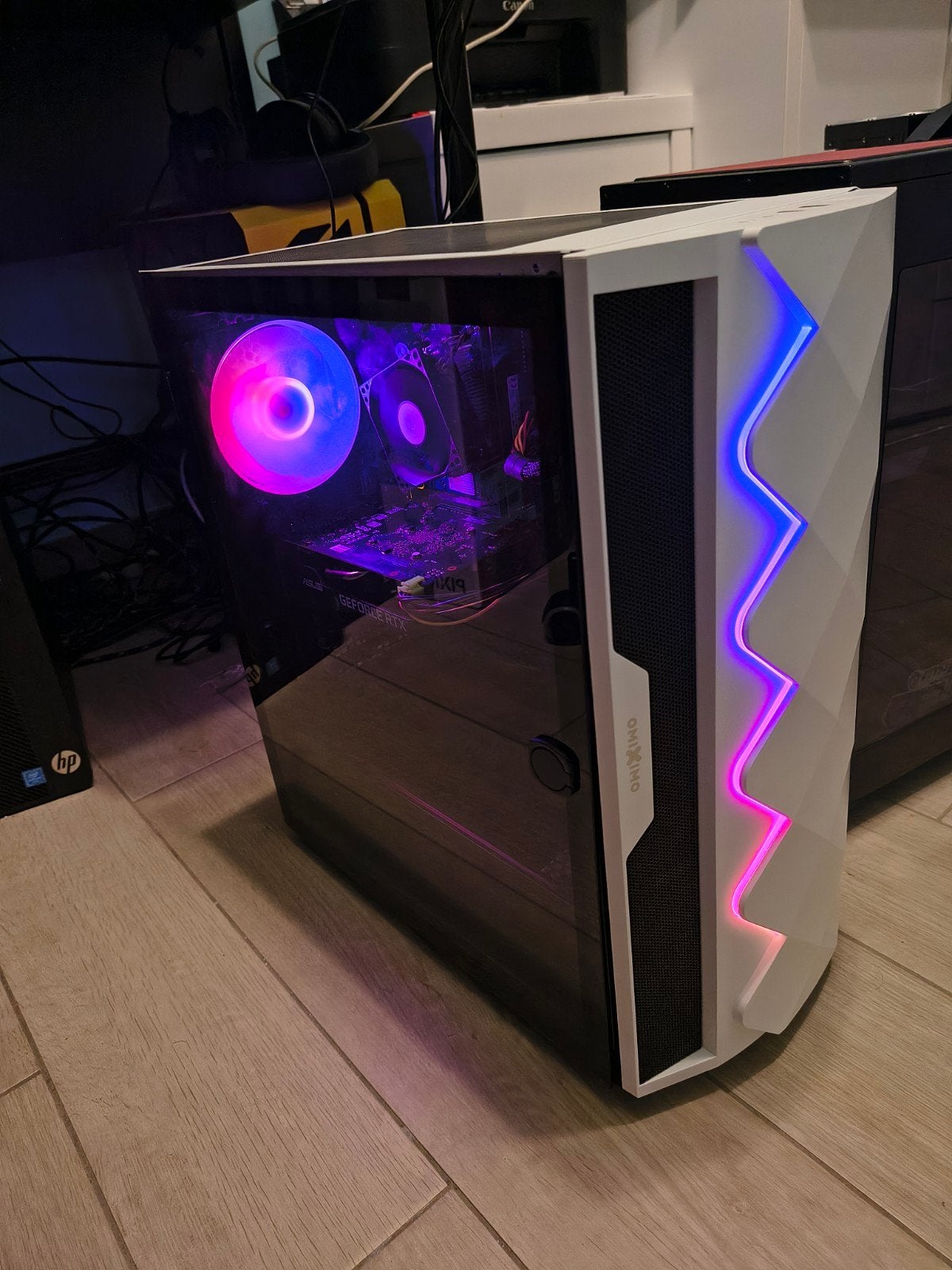 Budget Gaming PC – RTX 3050 8GB | Intel i5-8500 | Witte RGB-, Gaming, SSD, Intel Core i5, 16 GB