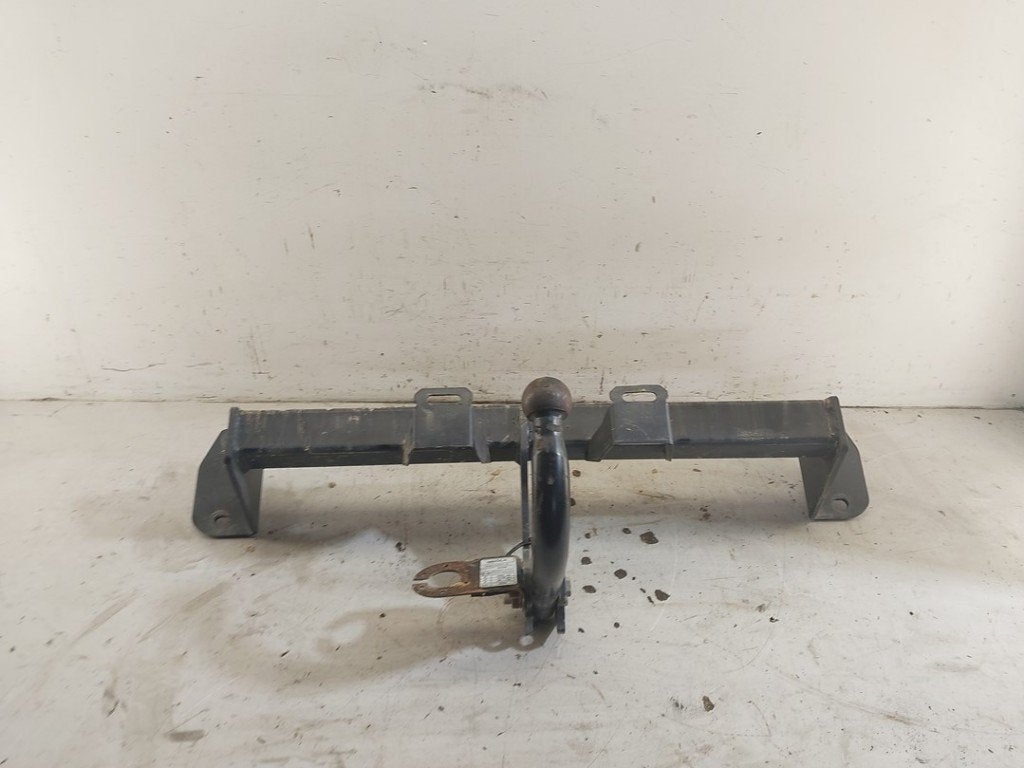 TREKHAAK BMW 3 serie (F30) (01-2011/10-2018), Gebruikt, BMW, Petuelring 130
80809  München, DE, Bayerische Motoren Werke AG