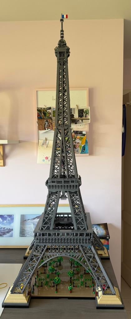 Lego Eiffeltoren, Hobby en Vrije tijd, Modelbouw | Overige, Ophalen, Zo goed als nieuw