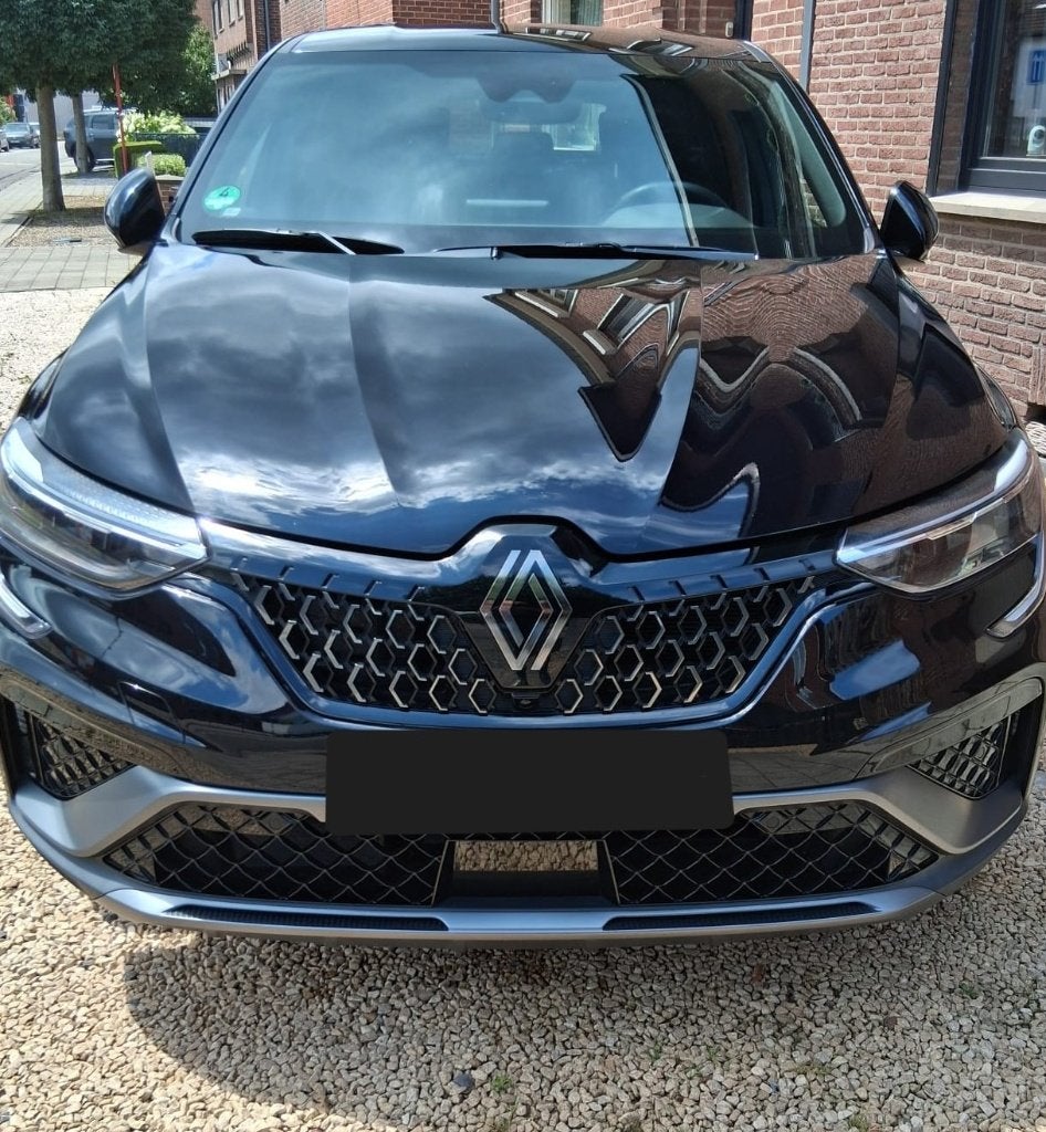 RENAULT ARKANA ALPINE HYBRIDE 160 EDC IVOORZWART 2024, Auto's, Automaat, Arkana, Achterwielaandrijving, Leder en Stof
