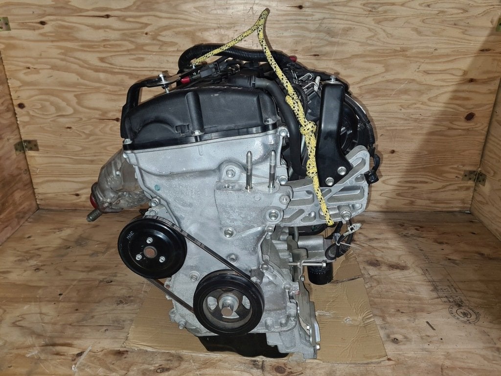 Moteur 4B11 Complet MITSUBISHI OUTLANDER, Autos : Pièces & Accessoires, Envoi, Utilisé, Skoda