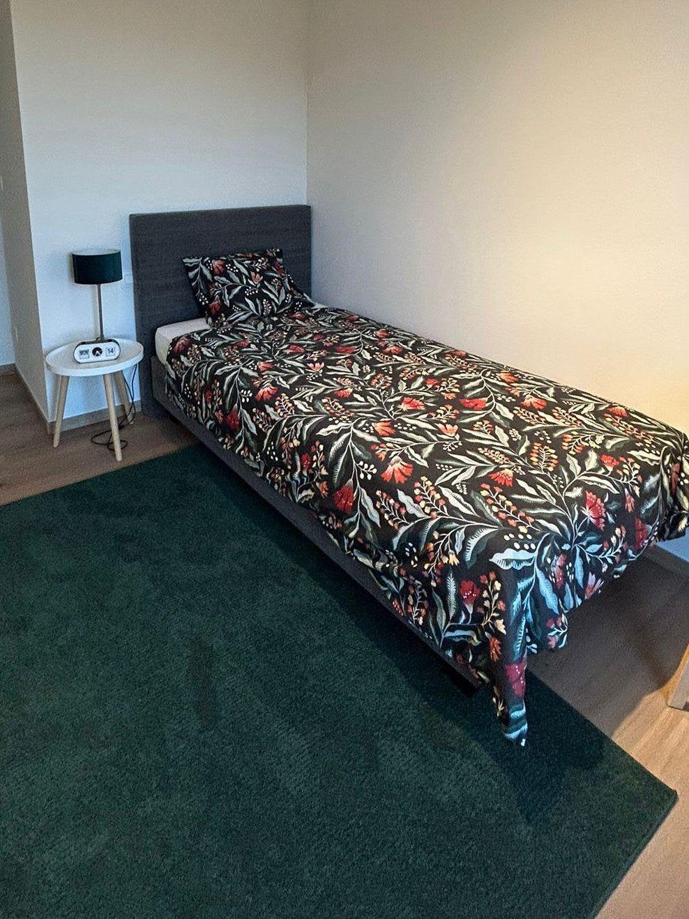 Boxspring 1persoon, Huis en Inrichting, Slaapkamer | Boxsprings, Ophalen, Zo goed als nieuw
