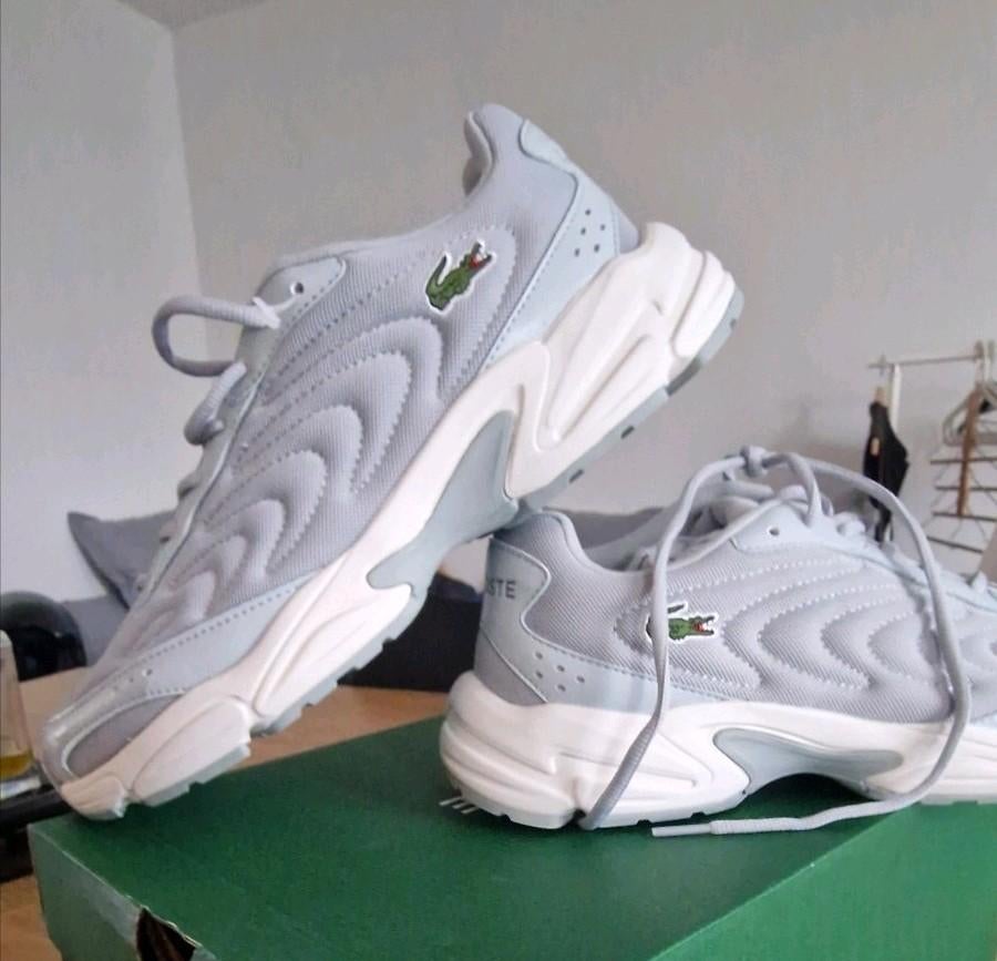 Baskets lacoste neuf, Vêtements | Hommes, Enlèvement ou Envoi, Comme neuf, Baskets